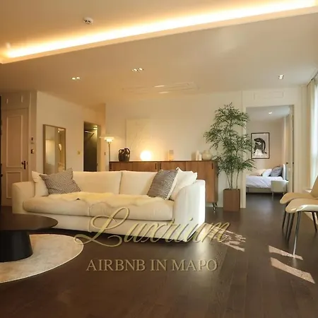 Free Airport Pickup, Europe In Hongdae Villa